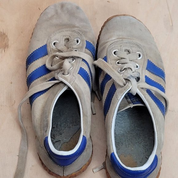 Vintage Adidas Gray Blue Stripes Made in Taiwan Rubber Soles Have Wear - Picture 2 of 9